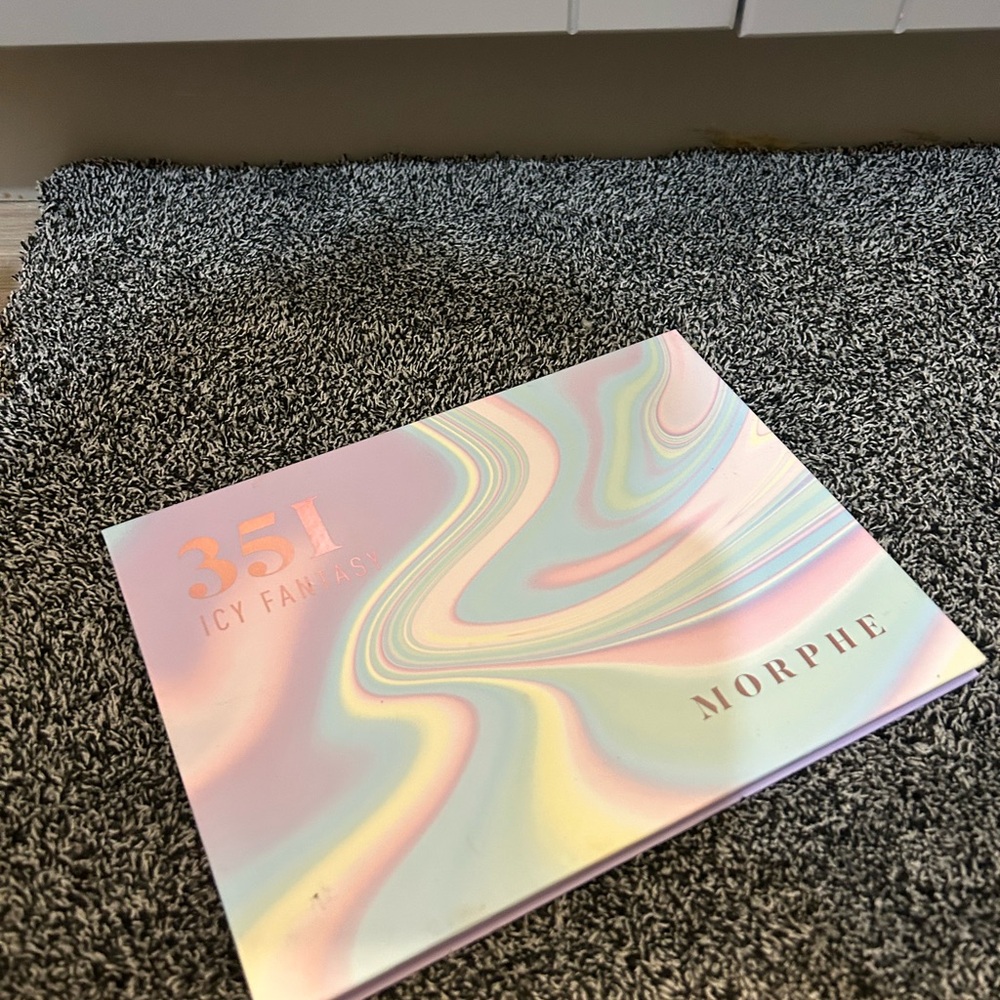 Morphe 35I Pastel Swirl Palette